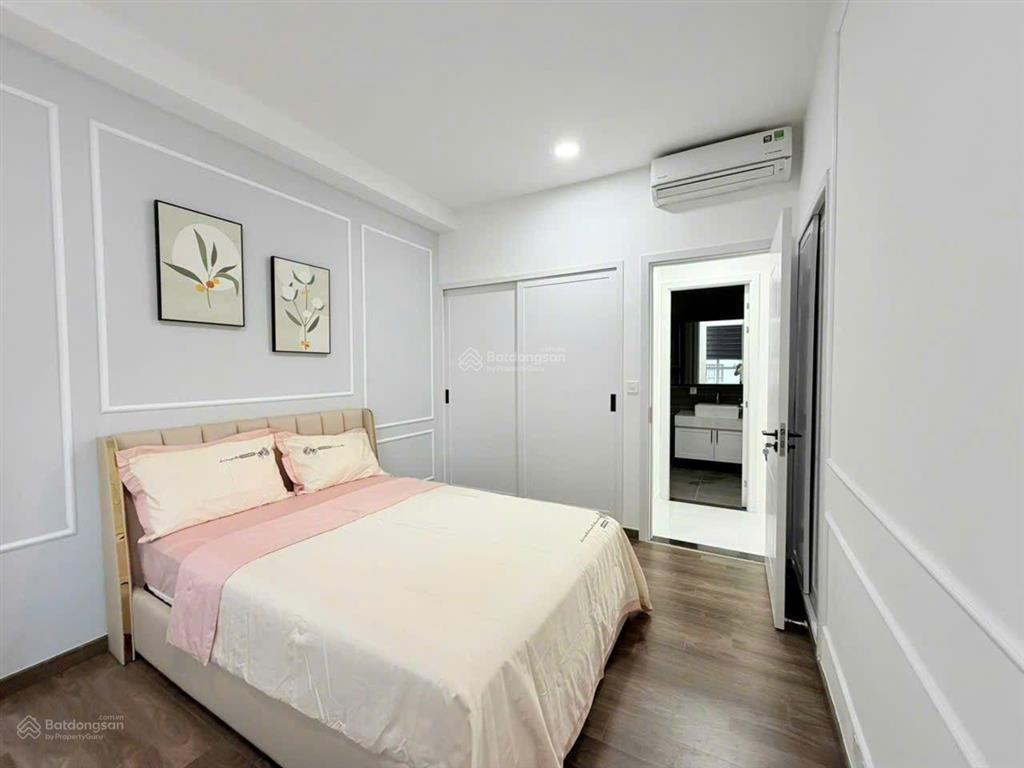 Bán căn hộ sunrise city khu south 106m2  3pn. bán 7.8 tỷ, tl