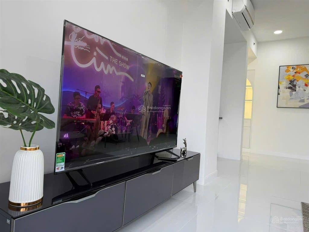Bán căn hộ sunrise city khu south 106m2  3pn. bán 7.8 tỷ, tl