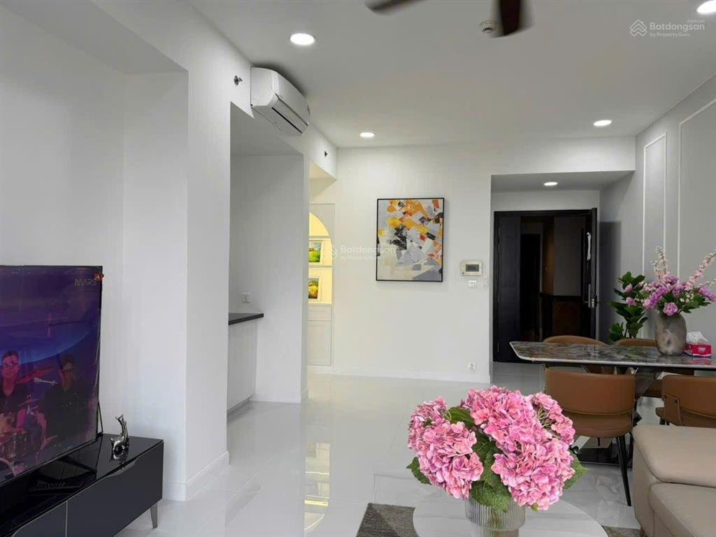 Bán căn hộ sunrise city khu south 106m2  3pn. bán 7.8 tỷ, tl