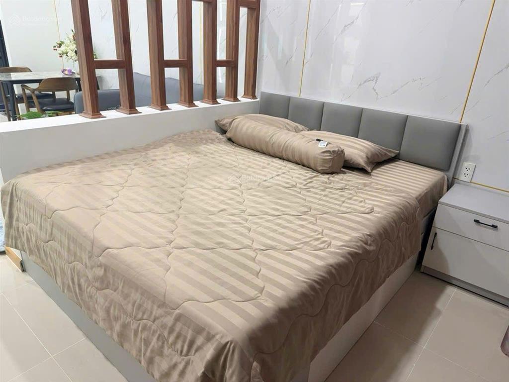 Officetel sunrise city, có sổ hồng, nội thất mới 100%, bán 3.9 tỷ có thương lượng.  0937 436 ***