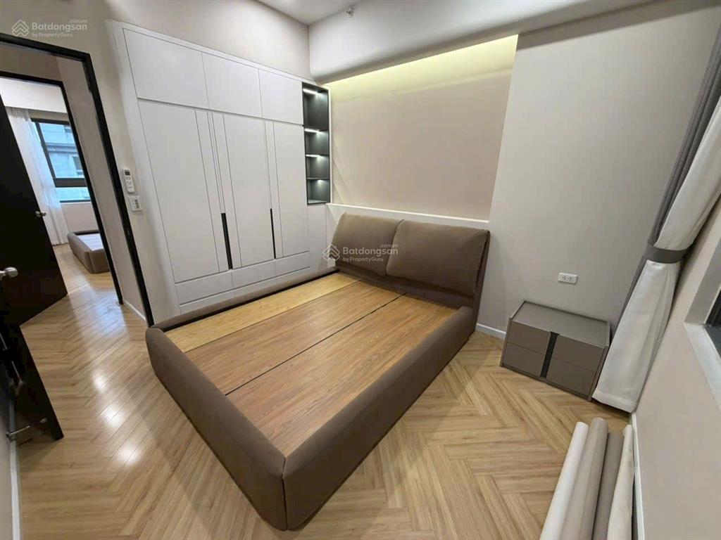 Bán căn hộ dockland quận 7, nội thất mới 100%, diện tích 125m2, 3pn, 2wc. giá bán 8.2 tỷ tl