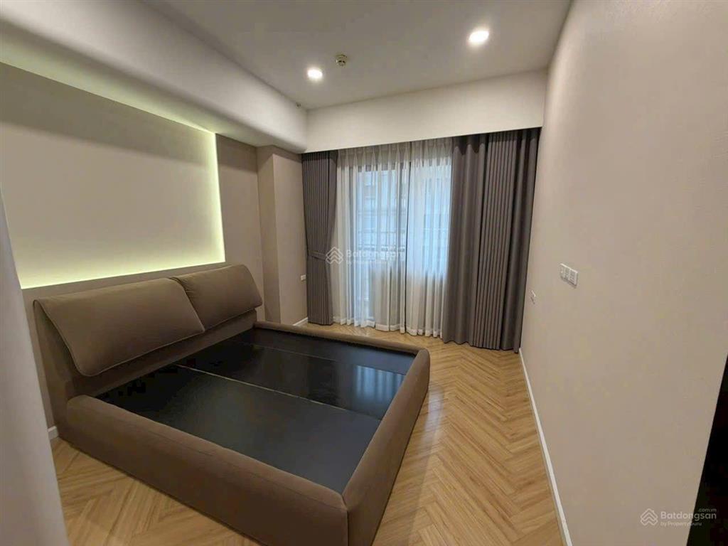Bán căn hộ dockland quận 7, nội thất mới 100%, diện tích 125m2, 3pn, 2wc. giá bán 8.2 tỷ tl