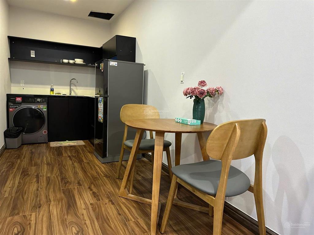Officetel sunrise city có sổ hồng, diện tích 37m2, đầy đủ nội thất, bán 3 7 tỷ.  0937 436 ***