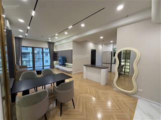 Giá tốt quá, chủ cần tiền giảm giá bán căn hộ sunrise city central 76m, 2pn, 2wc còn 6.25 tỷ