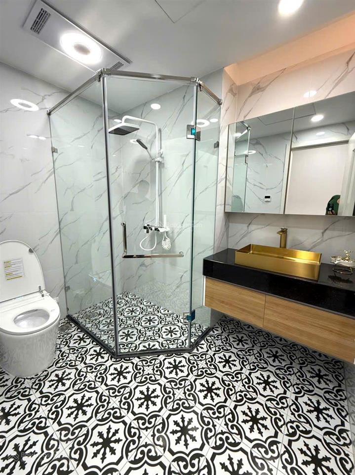 Tôi cần bán nhà mới số b4 khu 918 phúc đồng, long biên, hà nội, 46m2, 8 tầng, vỉa hè, ô tô, 17,2 tỷ