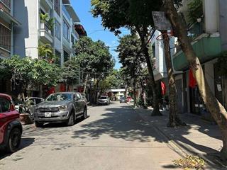 Tôi cần bán nhà mới số b4 khu 918 phúc đồng, long biên, hà nội, 46m, 8 tầng, vỉa hè, ô tô, 18,2 tỷ