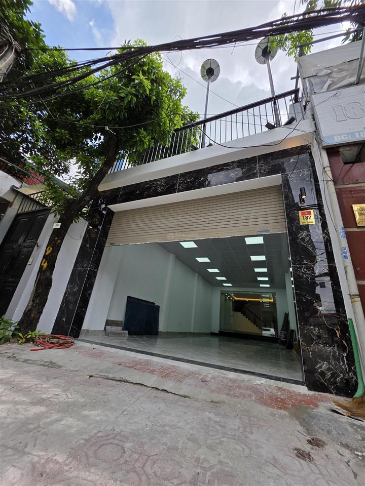 Tôi cần bán căn nhà mp đức giang, long biên, 107m2 5 tầng, kinh doanh, vỉa hè, ô tô tránh, 14,5 tỷ