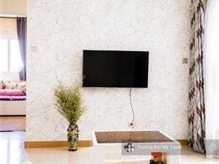 Cho thuê căn hộ 2pn  2wc  có ban công logia riêng  lạc long quân  đầm sen  quận 11  chỉ 13tr