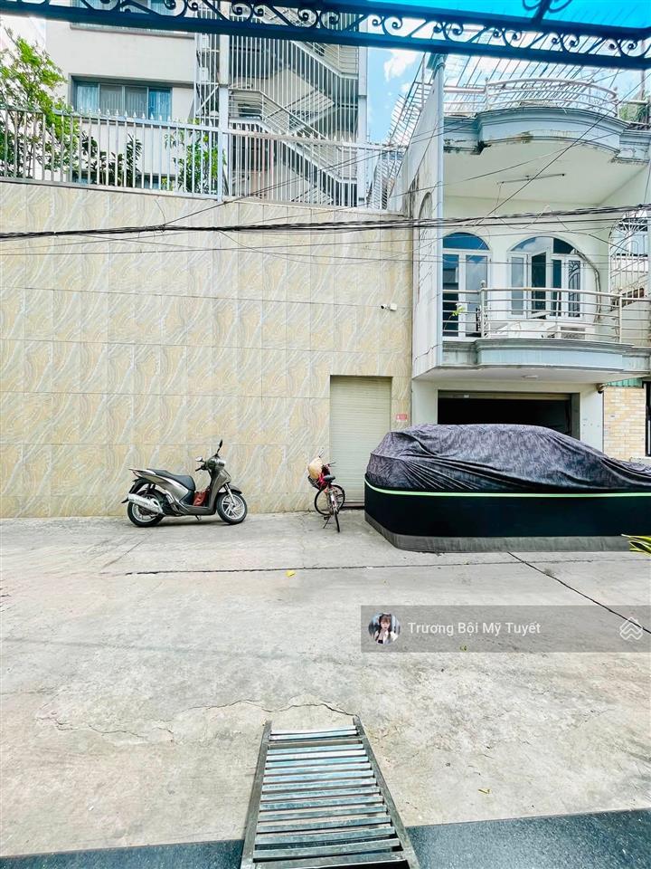 Sát mặt tiền  nhà 5 tầng  đường 8m  gần hoà bình  tô hiệu  tặng nội thất  chỉ hơn 7 tỷ