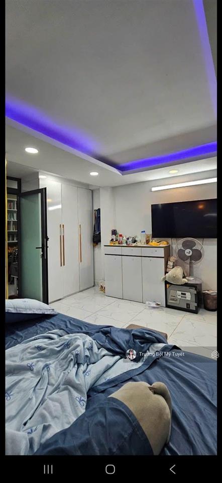 Sát mặt tiền  nhà 4 tầng  lãnh binh thăng  3/2  bề ngang 4.7m  quận 11  nhỉnh nhẹ 5 tỷ