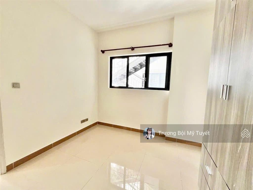Cho thuê căn hộ 2pn  52m2  đường lạc long quân  gần đầm sen  quận 11  chỉ hơn 8 triệu/ tháng