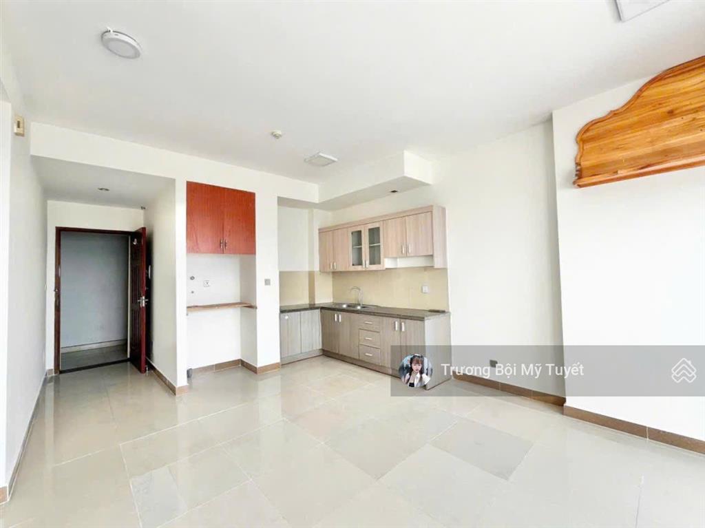 Cho thuê căn hộ 2pn  52m2  đường lạc long quân  gần đầm sen  quận 11  chỉ hơn 8 triệu/ tháng