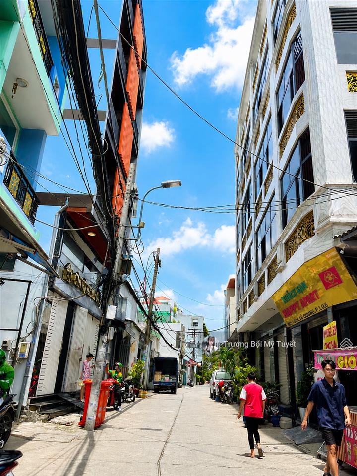 Sát mặt tiền  đường nhựa 8m  đường hậu giang  bình phú  bề ngang 10.7m  nhỉnh nhẹ 10 tỷ