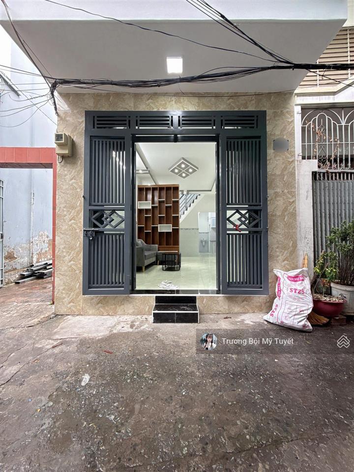 Bán nhà sát mặt tiền  2 tầng  đường minh phụng  73m2  quận 6  chỉ hơn 3 tỷ