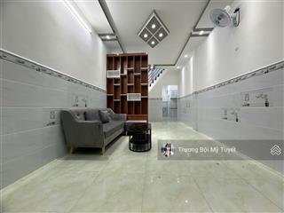 Bán nhà sát mặt tiền  2 tầng  đường minh phụng  73m2  quận 6  chỉ hơn 3 tỷ