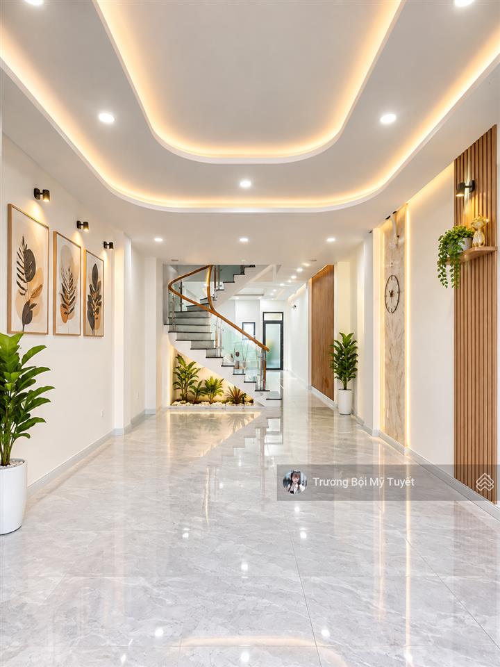 Đường nhựa 8m thông  nhà 4 tầng  hòa bình  đầm sen q11  68m2  chỉ hơn 9 tỷ