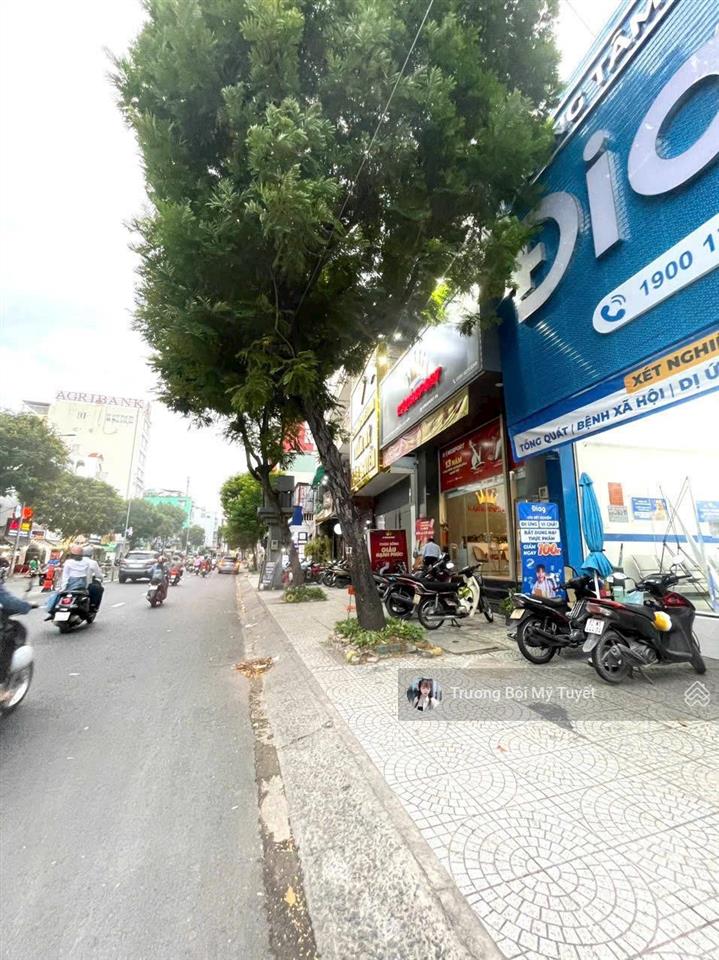 Mặt tiền kinh doanh  nhà 5 tầng  nguyễn văn luông  quận 6  có thang máy  chỉ hơn 20 tỷ