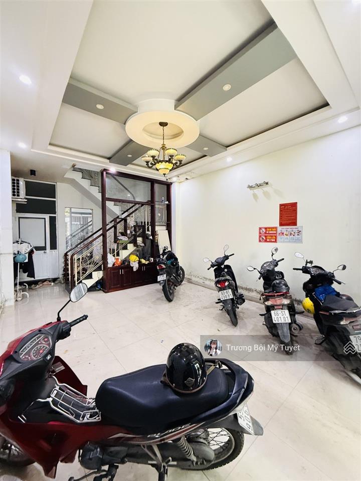 Đường nhựa 8m  nhà 4 tầng  hương lộ 2  bình tân  bề ngang 4.5m  sẵn hđ thuê chỉ hơn 6 tỷ