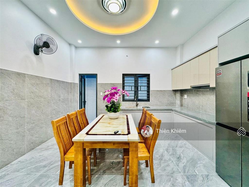 Nhà bán 4.85m x 15m đường 5m thống nhất  p. 11  gò vấp  4 tầng xây mới