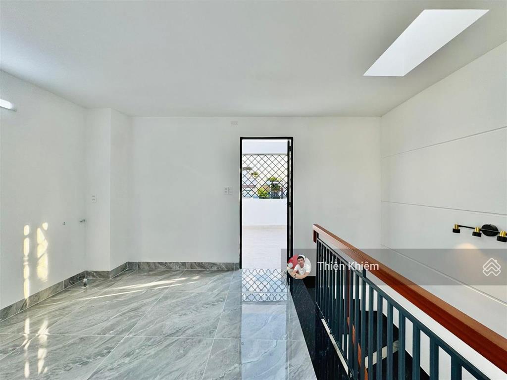 Nhà bán 4.85m x 15m đường 5m thống nhất  p. 11  gò vấp  4 tầng xây mới