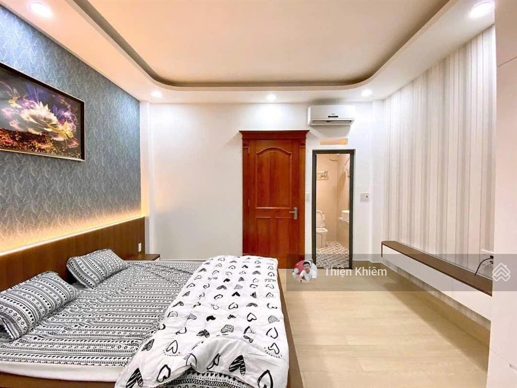 Nhà bán có thang máy đường 8m oto thông lê đức thọ  p. 6  gò vấp  4,1m x 16m  6 lầu mới
