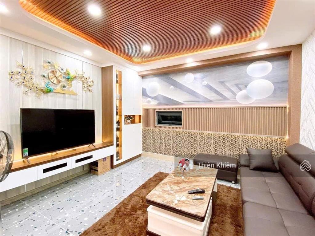 Nhà bán có thang máy đường 8m oto thông lê đức thọ  p. 6  gò vấp  4,1m x 16m  6 lầu mới