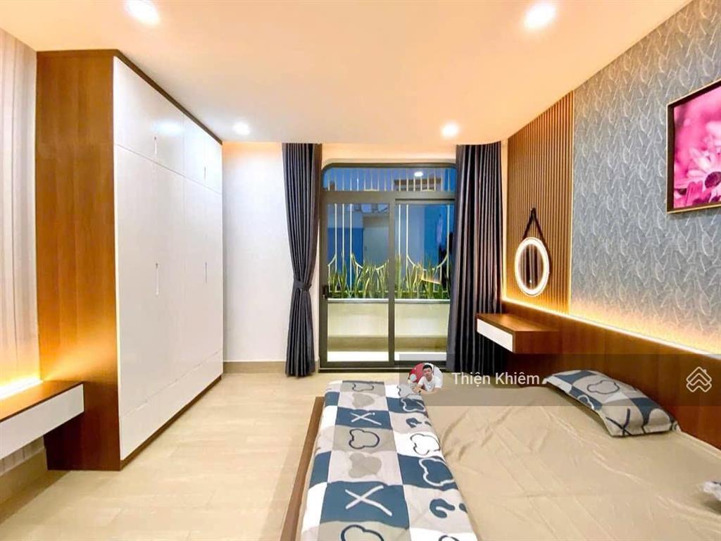Nhà bán có thang máy đường 8m oto thông lê đức thọ  p. 6  gò vấp  4,1m x 16m  6 lầu mới
