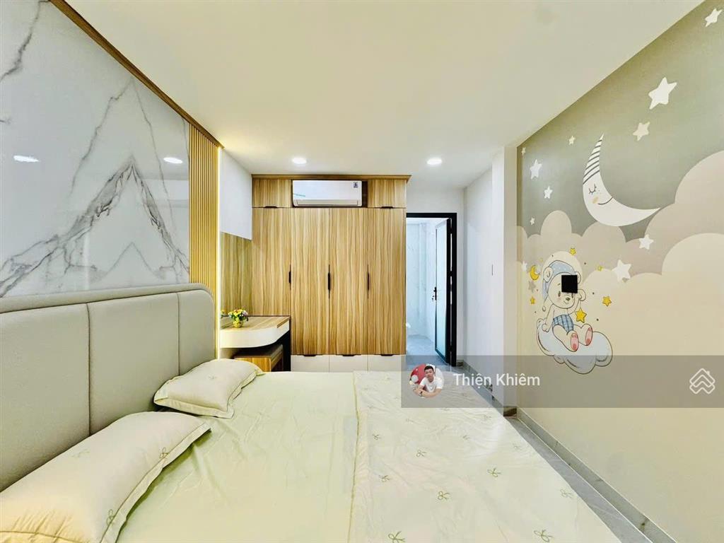 8.6 tỷ  nhà có thang máy đường nguyễn oanh  p.17  gò vấp  5 lầu mới  6m x 9m
