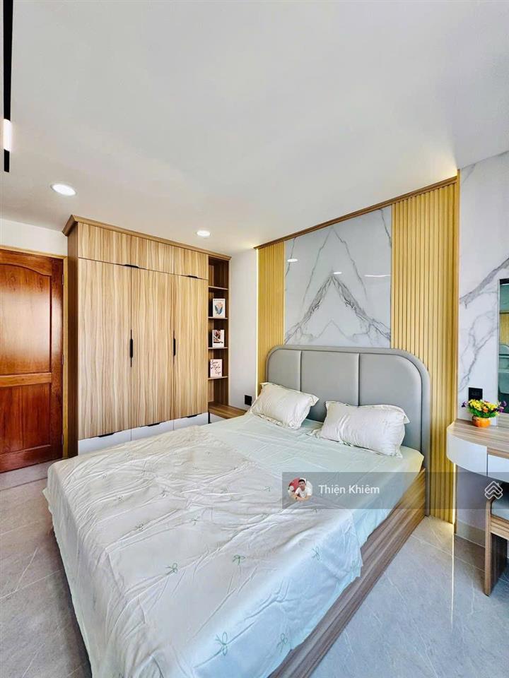 8.6 tỷ  nhà có thang máy đường nguyễn oanh  p.17  gò vấp  5 lầu mới  6m x 9m