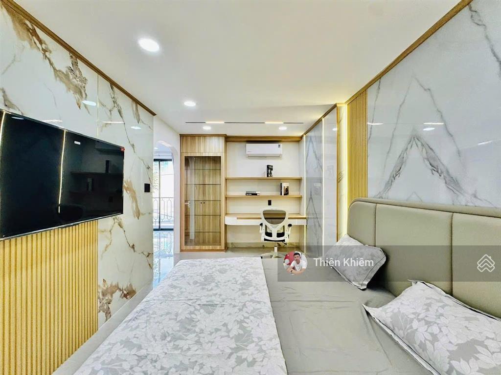 8.6 tỷ  nhà có thang máy đường nguyễn oanh  p.17  gò vấp  5 lầu mới  6m x 9m