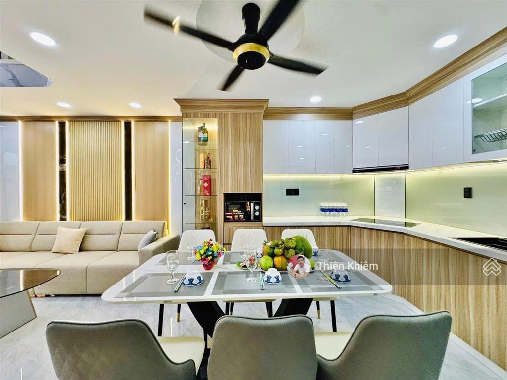 8.6 tỷ  nhà có thang máy đường nguyễn oanh  p.17  gò vấp  5 lầu mới  6m x 9m