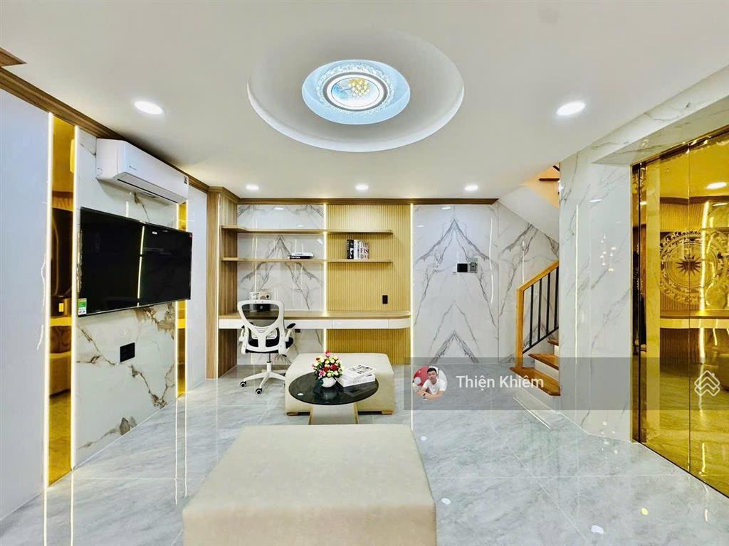 8.6 tỷ  nhà có thang máy đường nguyễn oanh  p.17  gò vấp  5 lầu mới  6m x 9m
