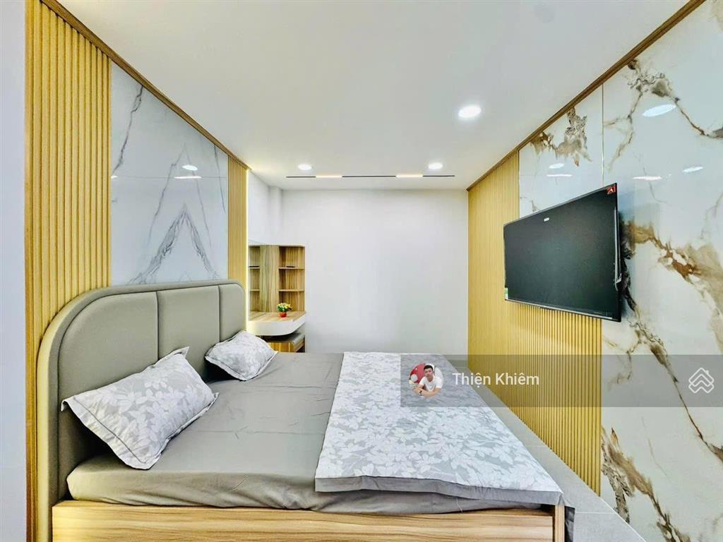 8.6 tỷ  nhà có thang máy đường nguyễn oanh  p.17  gò vấp  5 lầu mới  6m x 9m