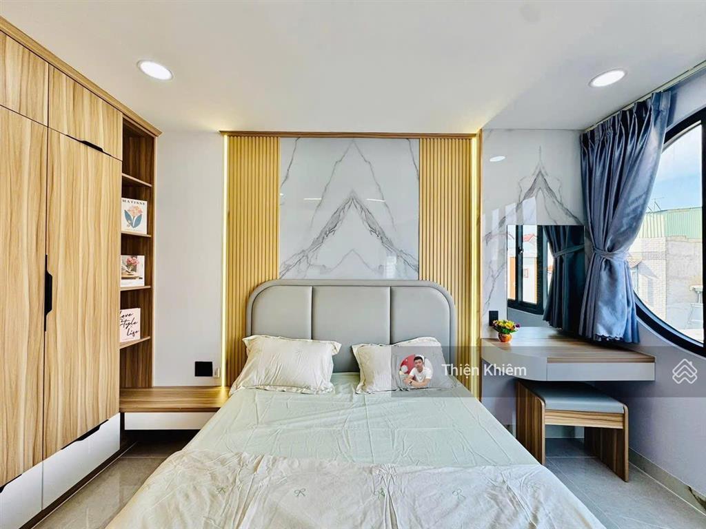 8.6 tỷ  nhà có thang máy đường nguyễn oanh  p.17  gò vấp  5 lầu mới  6m x 9m