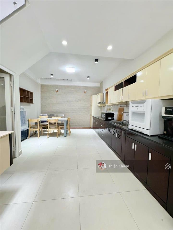 Nhà bán 4.4m x 14.5m  65m2 kế bến coopmart quang trung  p.11  gò vấp