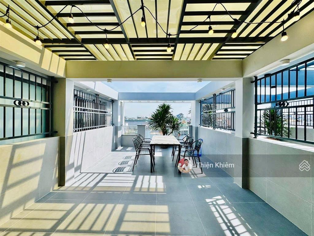 Nhà bán 1/ có thang máy đường lê đức thọ  p16  gò vấp  4m x 24m  5 lầu đường oto 6m