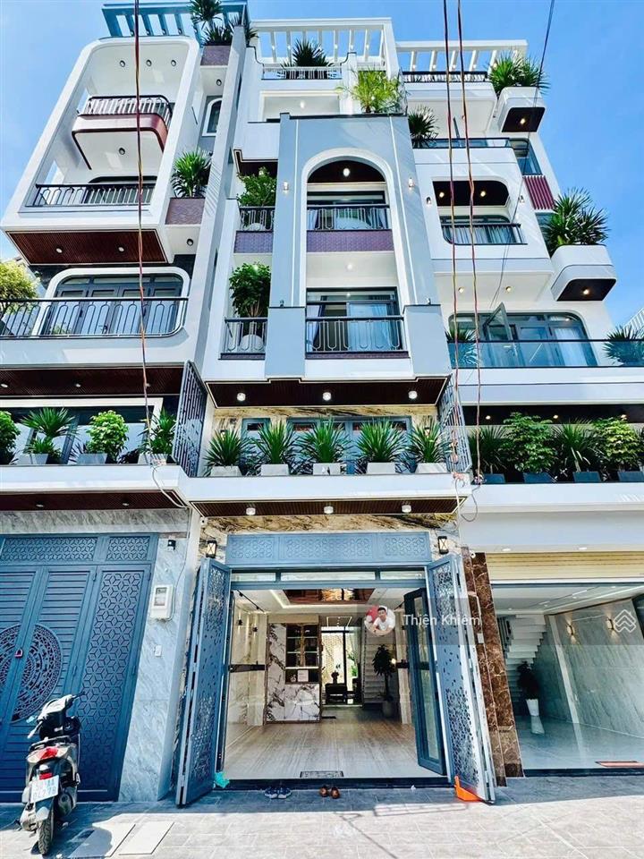 Nhà bán 1/ có thang máy đường lê đức thọ  p16  gò vấp  4m x 24m  5 lầu đường oto 6m