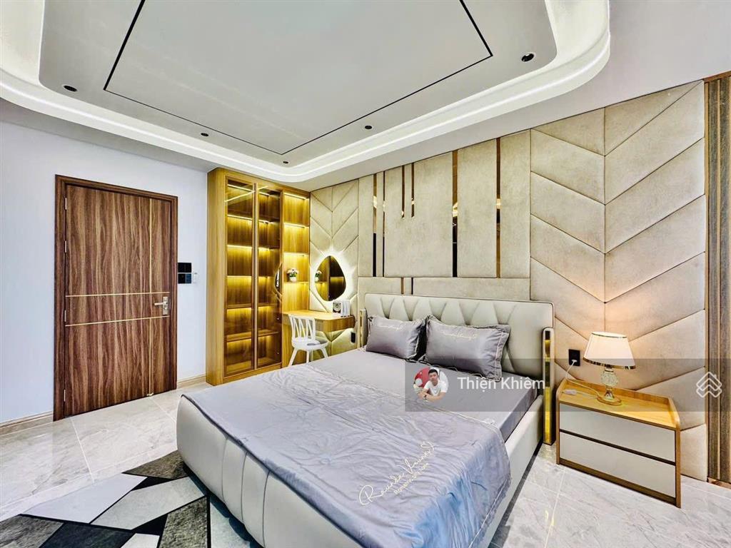 Nhà bán 1/ có thang máy đường lê đức thọ  p16  gò vấp  4m x 24m  5 lầu đường oto 6m