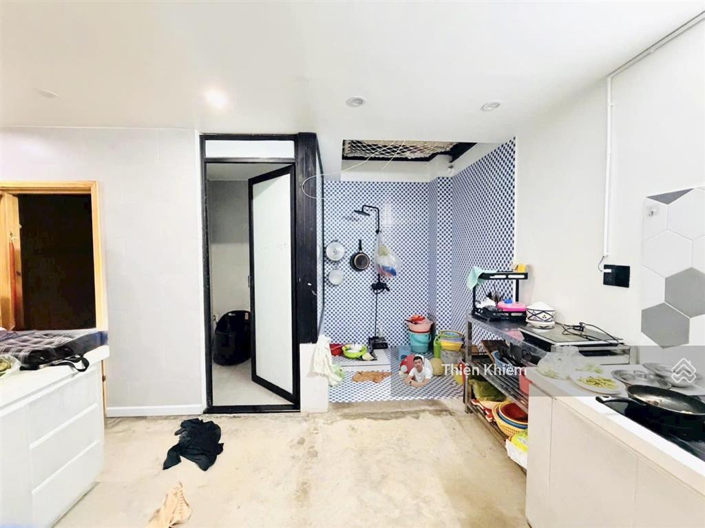 Nhà bán 5.3m x 19m dtcn 100m2 đường nguyễn văn công  p.3  gò vấp  4 lầu mới  8.98 tỷ