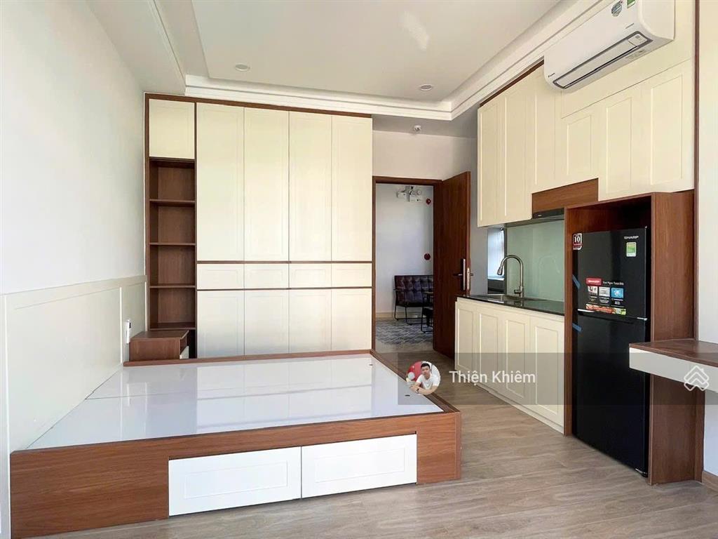 Nhà bán bề ngang 6m có thang máy góc 2 mặt tiền đường quang trung  p10  gò vấp