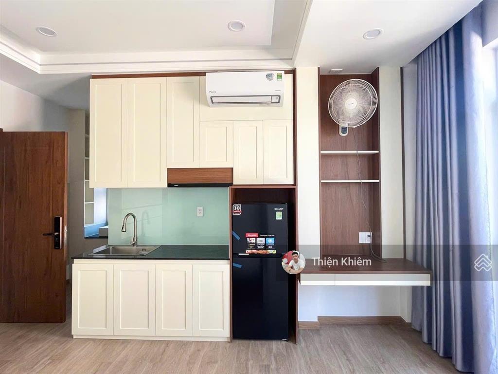 Nhà bán bề ngang 6m có thang máy góc 2 mặt tiền đường quang trung  p10  gò vấp