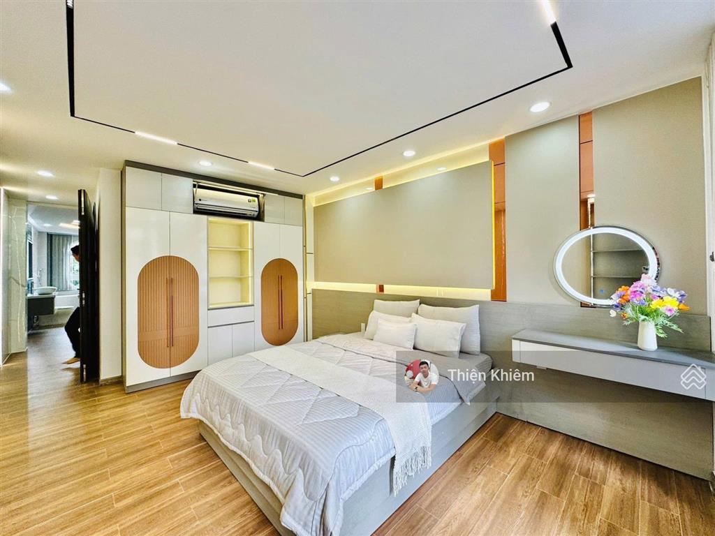 Nhà bán 4m x 16m đường quang trung  phường 14  gò vấp  5 lầu mới  7,7 tỷ tl