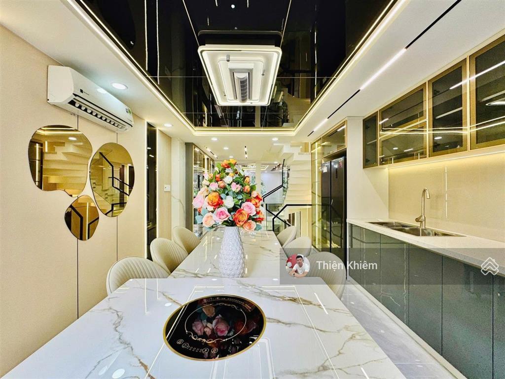 Nhà bán 4m x 16m đường quang trung  phường 14  gò vấp  5 lầu mới  7,7 tỷ tl