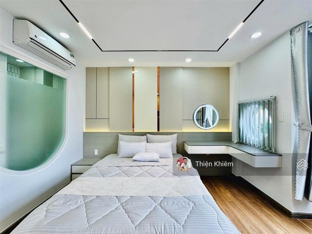 Nhà bán 4m x 16m đường quang trung  phường 14  gò vấp  5 lầu mới  7,7 tỷ tl