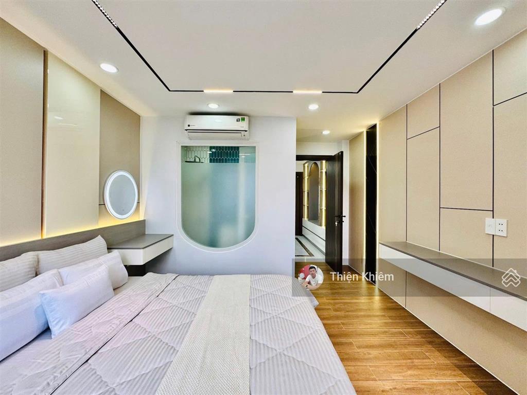 Nhà bán 4m x 16m đường quang trung  phường 14  gò vấp  5 lầu mới  7,7 tỷ tl