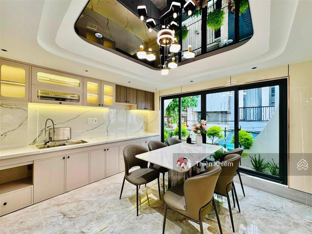 Nhà bán đường ô tô 5m gần mặt tiền đường quang trung  p10  gò vấp  5 lầu mới