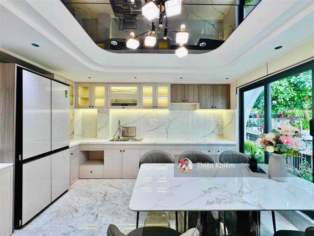 Nhà bán đường ô tô 5m gần mặt tiền đường quang trung  p10  gò vấp  5 lầu mới