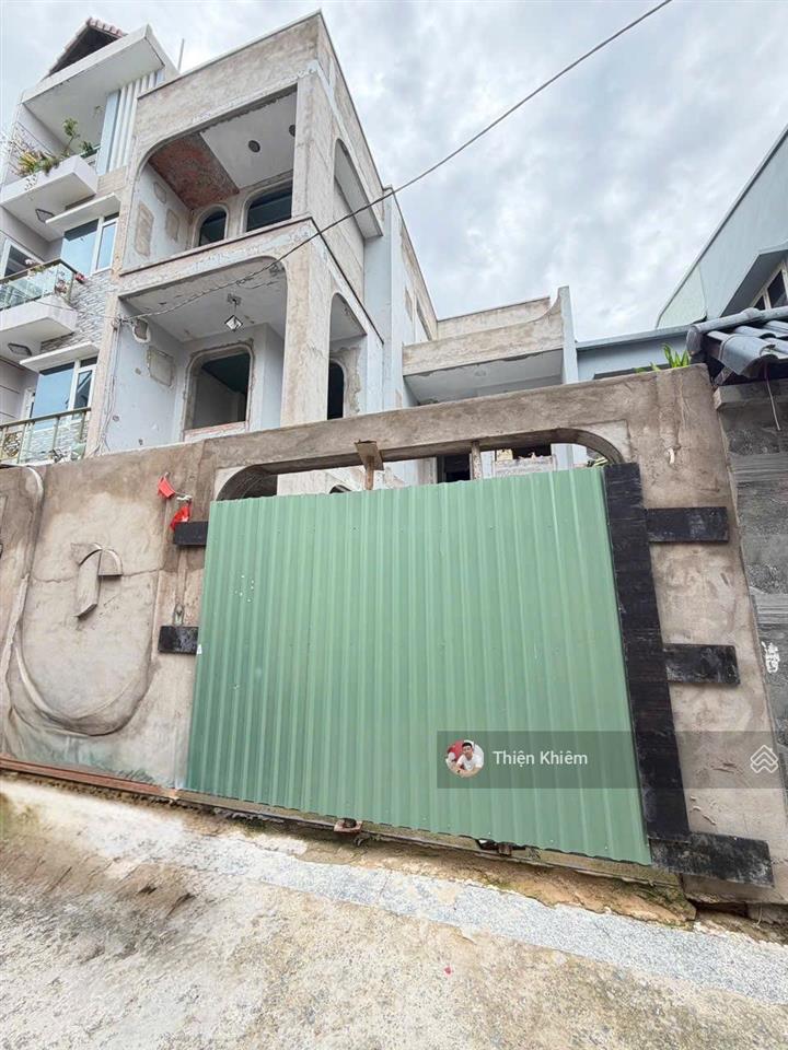 Nhà bán 8m x 16m  117.4m2 đường nguyễn văn khối  p11  gò vấp  2 lầu gần mặt tiền