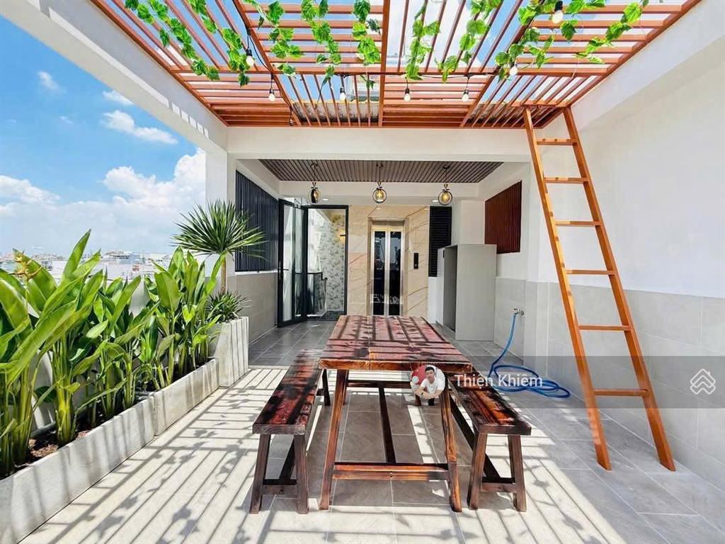 Nhà bán 5 lầu có thang máy đường quang trung  p11  gò vấp  7,98 tỷ