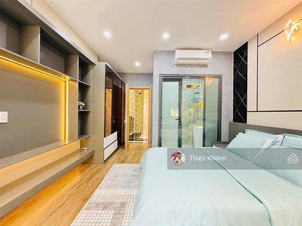 Nhà bán 5 lầu có thang máy đường quang trung  p11  gò vấp  7,98 tỷ